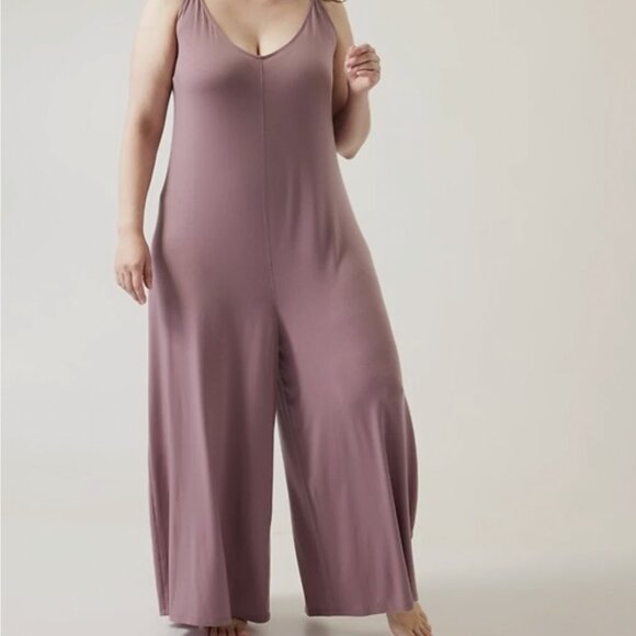 Athleta Nighttime Bliss Romper Size 1x Dark Sugarplum wide leg Pajama Leisure - Picture 1 of 12